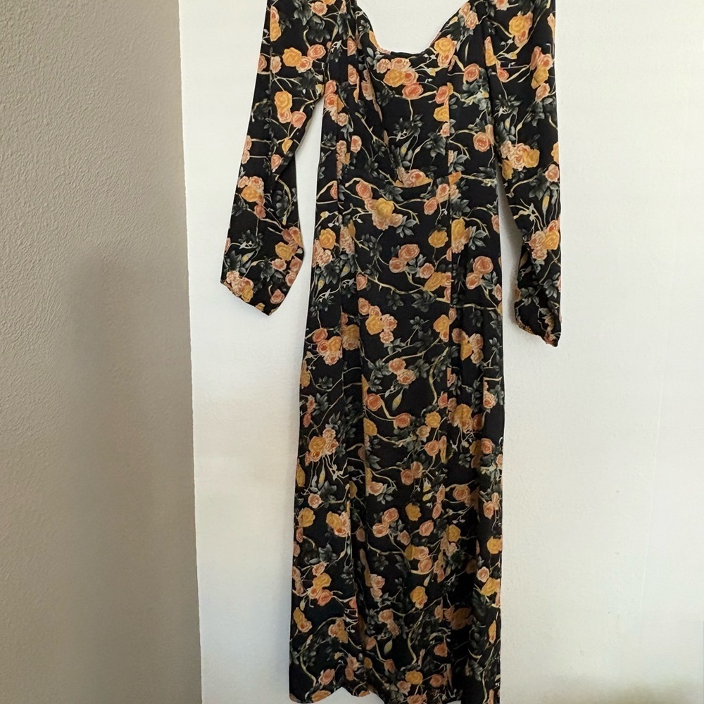 Dress Forum Orange Sheath Dress with Bishop Sleeves